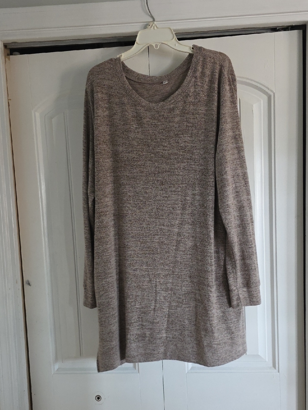 Source Unknown Long Sleeve Knit Top in Taupe Heather